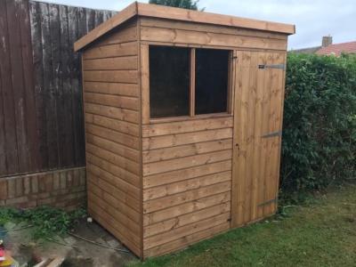 1.8m x 1.2m (6' x 4') Premier Pent Shed